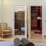 Villa Diora *